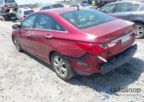 2013 Hyundai Sonata Limited z USA, uszkodzony, nr VIN 5NPEC4AC5DH682461